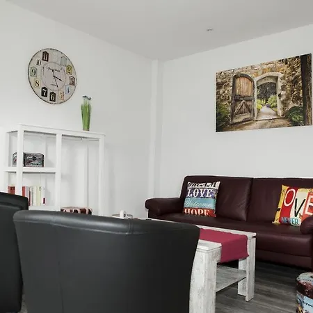 Apartmán Exklusive Mit Balkon, 2 Schlafzimmer Im Haus Sertuerner
