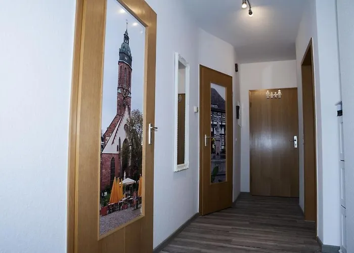 アパート Exklusive Mit Balkon, 2 Schlafzimmer Im Haus Sertuerner