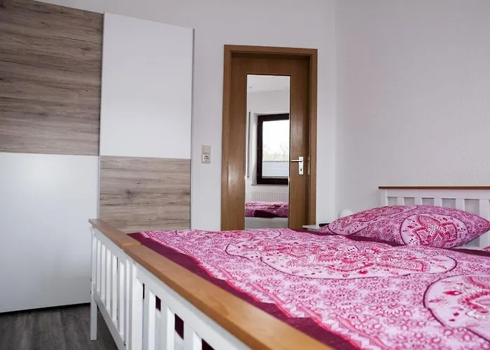 アパート Exklusive Mit Balkon, 2 Schlafzimmer Im Haus Sertuerner *